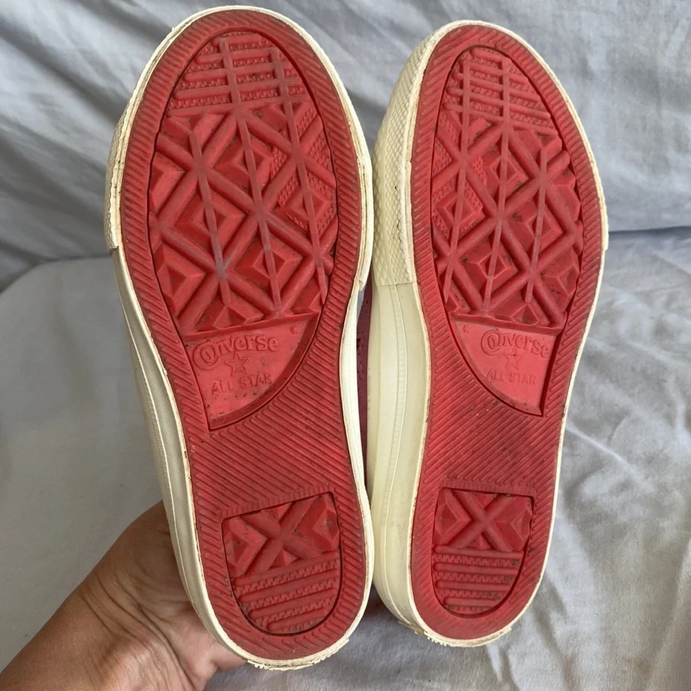 Converse Kids' Pink Star Sneakers Hello Kitty! Girls Size 12 🩷